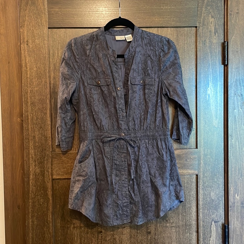 Buckle Longline Button-down